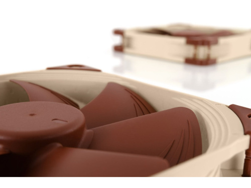 Noctua NF-A14 5V PWM Ventilátor