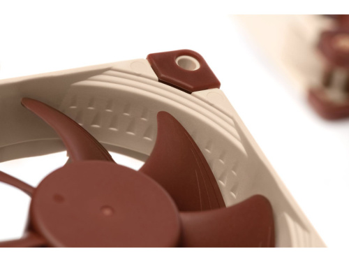 Noctua NF-A8 5V PWM Ventilátor