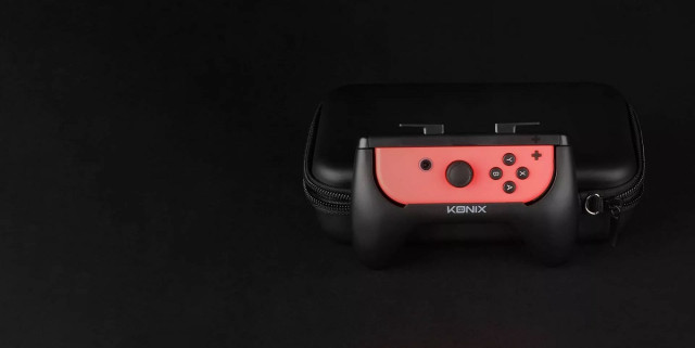 KONIX - MYTHICS Nintendo Switch Ergonomikus markolat Joy-Con Kontroller-hez