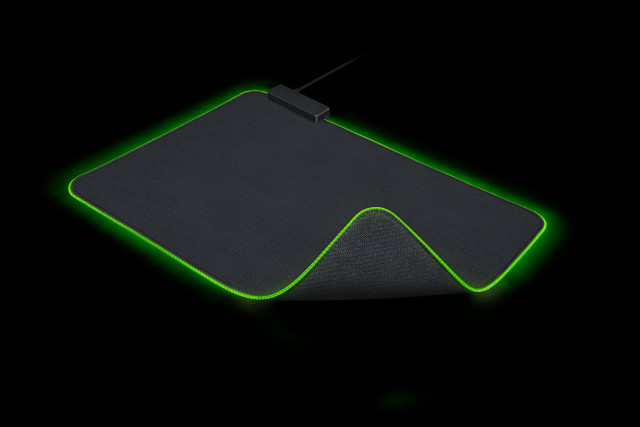 Razer Goliathus Chroma RGB fekete gaming egérpad