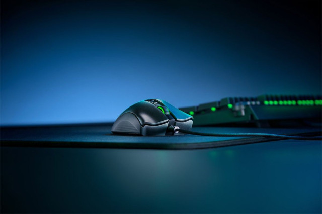 Razer DeathAdder V2 gaming egér