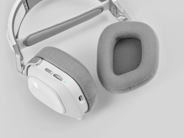 Corsair HS80 Vezeték Nélküli Gamer Headset