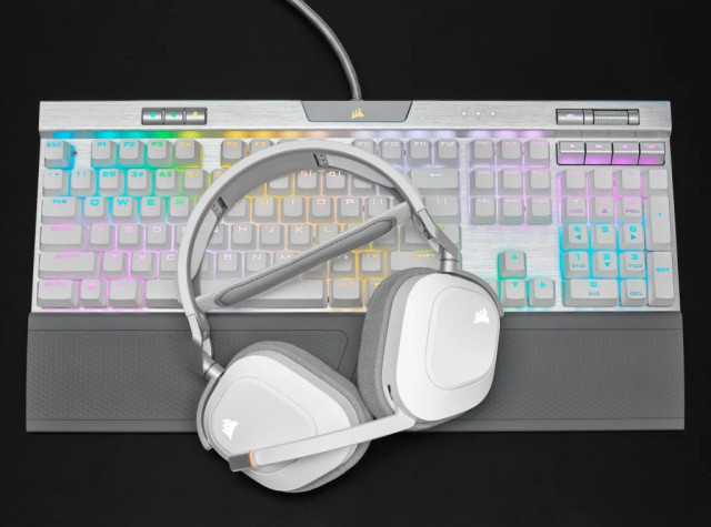 Corsair HS80 Vezeték Nélküli Gamer Headset