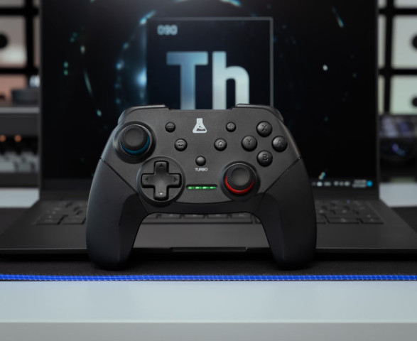 The G-Lab Gamepad - K PAD THORIUM SW
