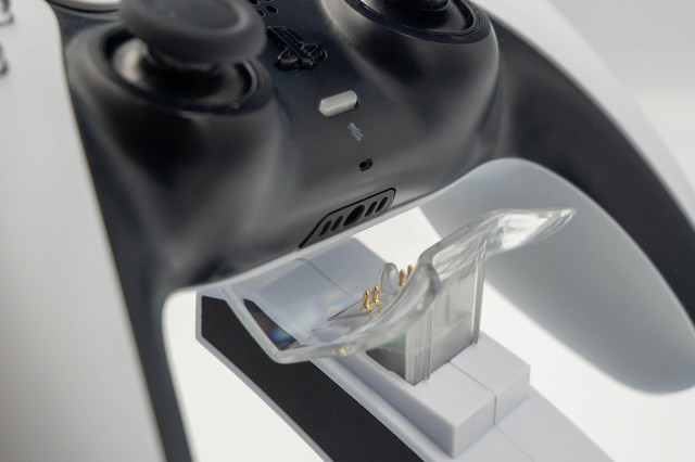 BANDIT Playstation 5 Dual Sense Kontroller PS5 Töltőállomás