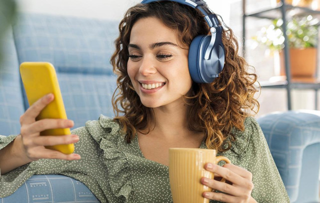 OneOdio Fusion A70 Vezeték Nélküli Bluetooth Headset - Világoskék
