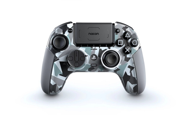 Nacon Revolution 5 Pro Vezeték Nélküli PS4/PS5 Kontroller - Arctic Camo