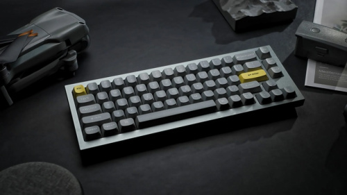 Keychron Q2 Barebone RGB Gamer Billentyűzet Alap Kék - ISO kiosztás!