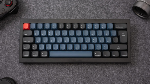 Keychron Q4 RGB Knob Barebone Gamer Billentyűzet Alap Kék - ISO Kiosztás!
