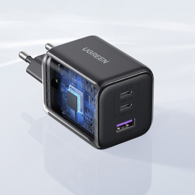 Ugreen X527 USB-A + USB-C Gyorstöltő GaN Hálózati Adapter 45W - Fekete