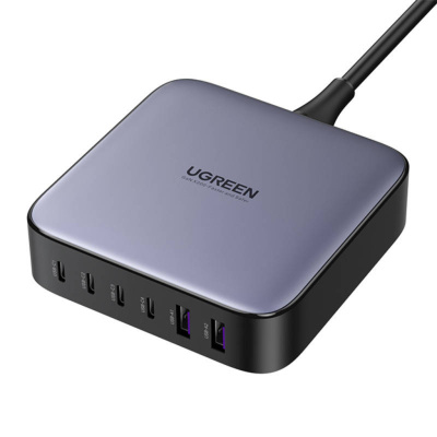 UGREEN USB + USB-C GaN Gyorstöltő Hálózati Adapter 200W - Fekete