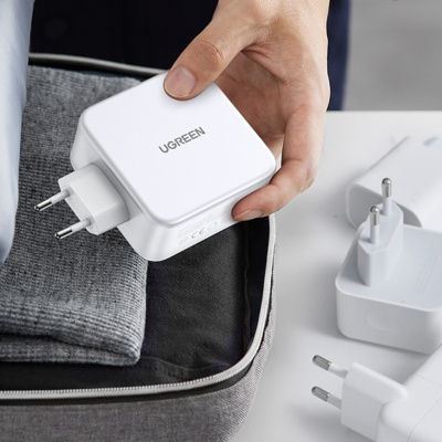 UGREEN Nexode 15339 USB + USB-C Gyorstöltő Hálózati Adapter 140W - Fehér