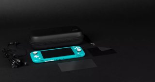 KONIX - MYTHICS Nintendo Switch Lite Kezdő csomag - Fekete