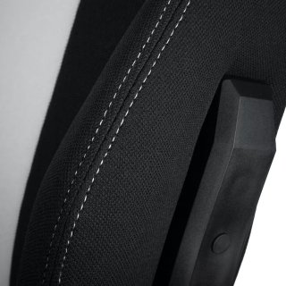Nitro Concepts E250 Gaming Szék - Fekete/Fehér - 2 év garancia