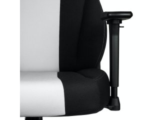 Nitro Concepts E250 Gamer Szék - Fekete/Fehér - 2 év garancia