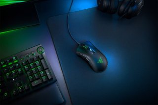 Razer DeathAdder V2 gaming egér