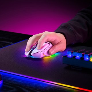 Razer Basilisk V3 Pro Vezeték Nélküli Gamer Egér - Fehér