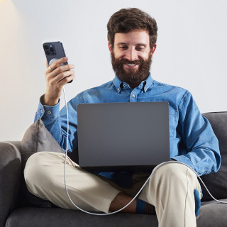 UGREEN W703 MagSafe Vezeték Nélküli Töltő 15W