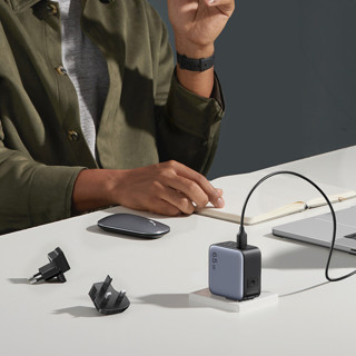 Ugreen Nexode USB + USB-C Gyorstöltő Hálózati Adapter 65W