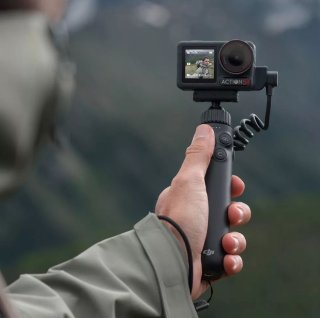 Osmo Action Charging Handle