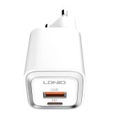 LDNIO A2318M USB + USB-C Gyorstöltő Hálózati Adapter + USB-C - Lightning kábel